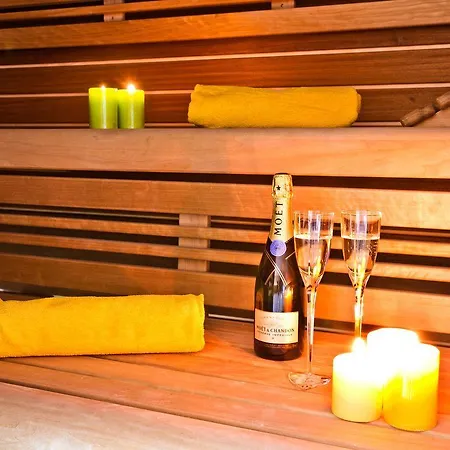 Sala Comacina No 2 With Pool And By Italian Apartmán Isola Comacina