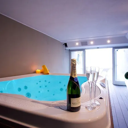 Sala Comacina No 2 With Pool And By Italian