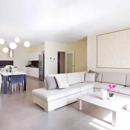 Sala Comacina No 2 With Pool And By Italian