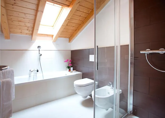 Lejlighed Sala Comacina No 2 With Pool And By Italian *